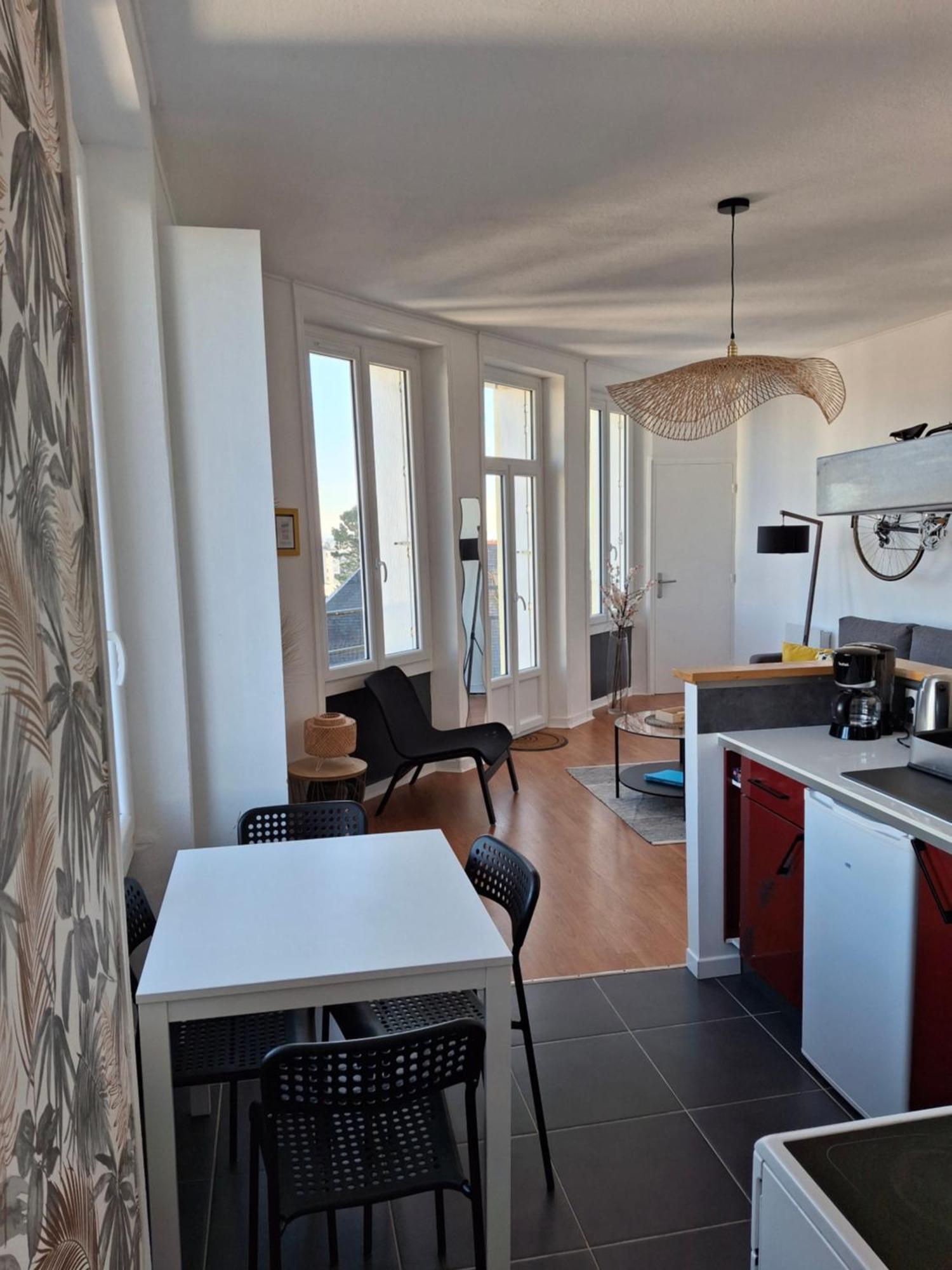 Appartement Lumineux Dans Les Hauts De Recouvrance بريست المظهر الخارجي الصورة